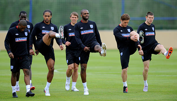 另一焦点是 另一焦点是